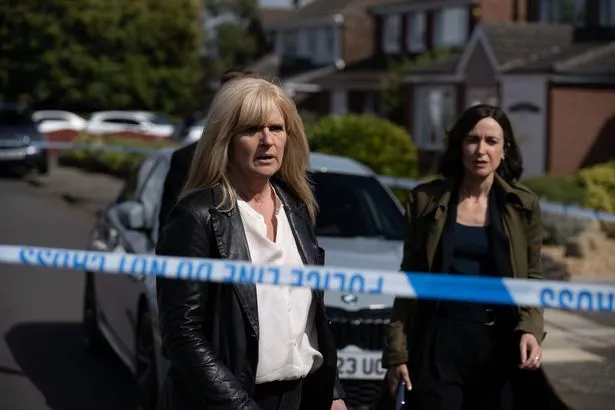 SIOBHAN FINNERAN as Liz Nyles and KATHERINE KELLY as DCI Hannah Wheatley