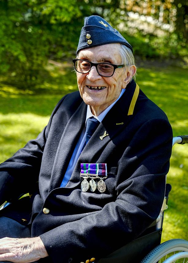 Reg Mitchell, 99