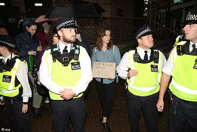 Amid warnings 'discontent is real' in Britain, Met Police officers were called to the Britannia International Hotel, on Marsh Wall, Canary Wharf