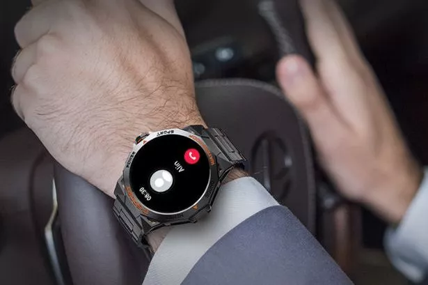 The smartwatch has impressed shoppers who can't get over all of its features