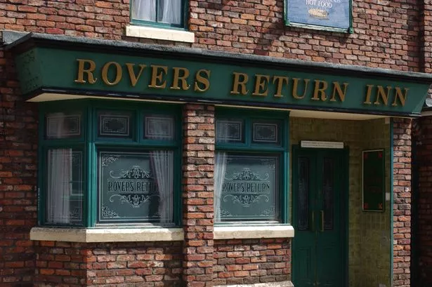 Coronation Street fans think a former villain will be revealed as the person who orchestrated the death of Lisa Swain's wife Becky Swain