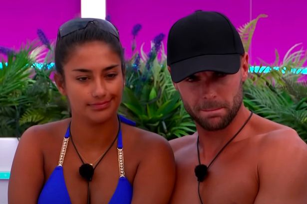 In the final are four couples, including Toni and Cach, Yasmin and Jamie, Shakira and Harry and Ty and Angel