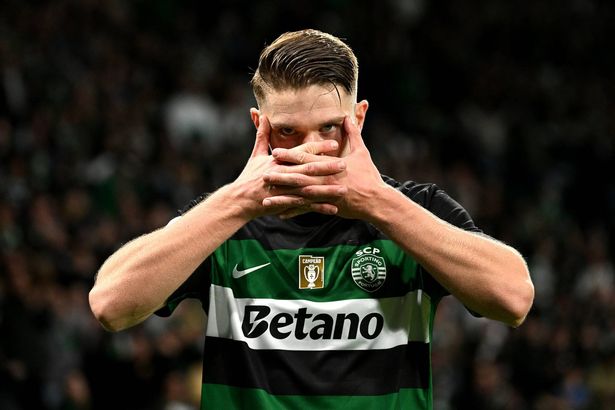 Viktor Gyokeres celebrates a goal