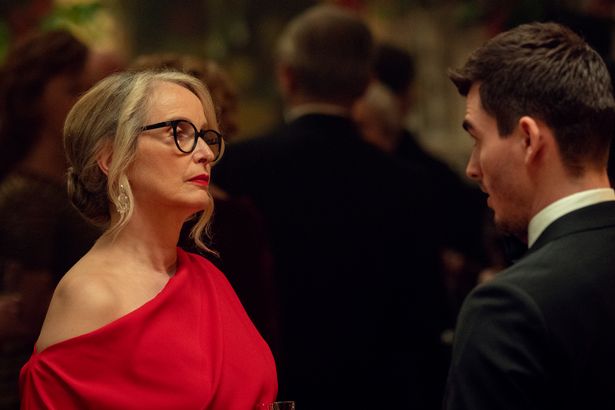Julie Delpy stars as French President Vivienne Toussaint