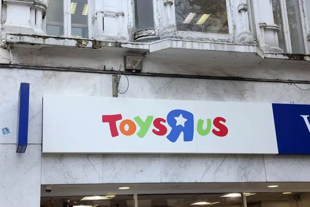 Toys R Us store