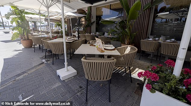 A recent image shows another empty restaurant in Majorca