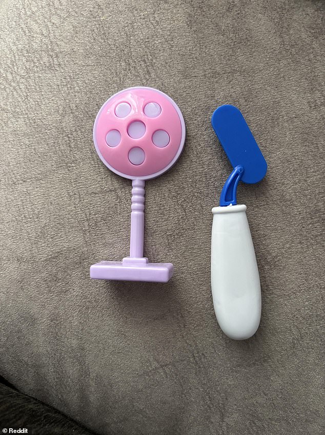 FlakyPhilosophy5103 posted this picture of Reddit's 'What is this thing' thread, in hopes of identifying two mysterious toys
