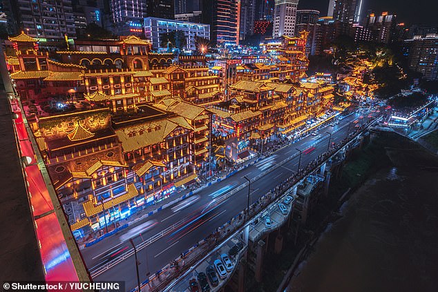 The Western China International Communication Organization says the complex design of the 'internationally renowned 8D Magic City' defies traditional urban planning