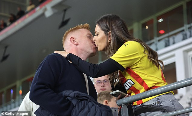 Still balanced his work with Ligue 1 side Lens with regular trips to the UK to support Saunders