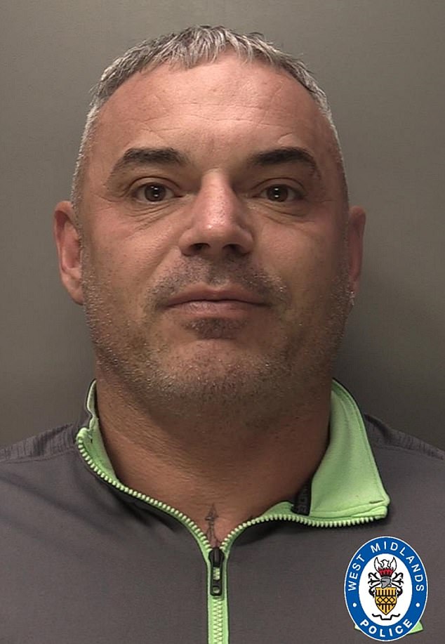 Simon Pagett, aged 43, of Dartford Road, Bloxwich pleaded guilty to conspiracy to burgle, handle stolen goods and possess criminal property