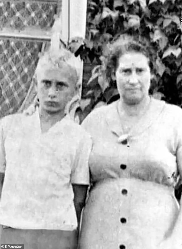 Vladimir Putin with mother Maria Putina