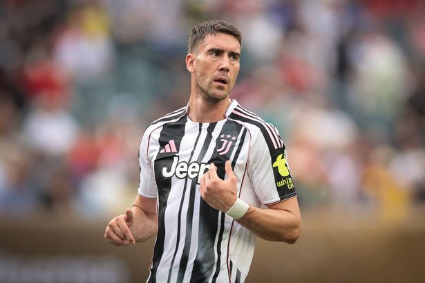 PHILADELPHIA, PENNSYLVANIA - JUNE 22: Dusan Vlahovic of Juventus during the FIFA Club World Cup 2025 group G match between Juventus FC and Wydad AC at Lincoln Financial Field on June 22, 2025 in Philadelphia, Pennsylvania. (Photo by Jonathan Moscrop/Getty Images)