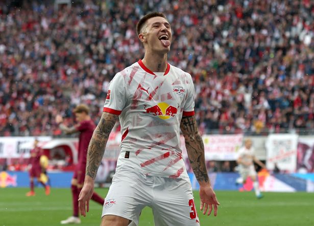 Benjamin Sesko celebrates
