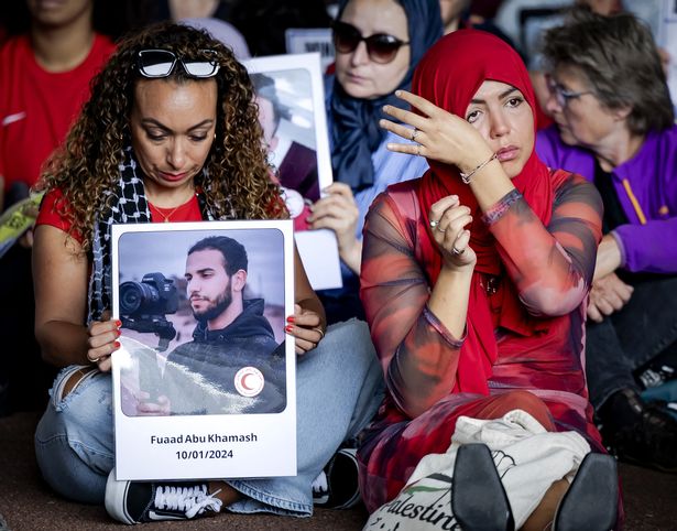 Protesters outside the Hague in weekly sit-in