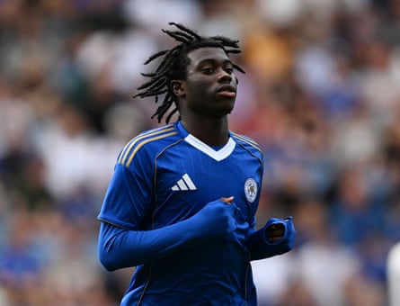 Jeremy Monga runs in a blue Leicester shirt.