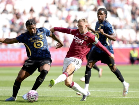 Jarrod Bowen in pre-season action for West Ham.