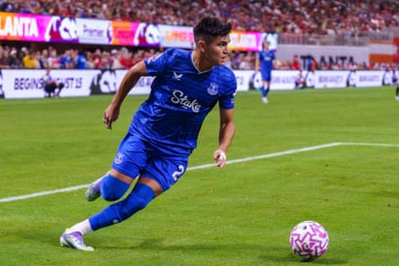 Carlos Alcaraz in pre-season action for Everton.