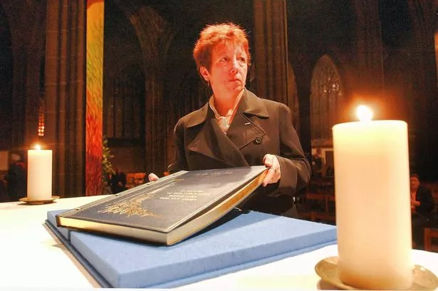 Margaret Bates, Kelly Anne Bates's mother