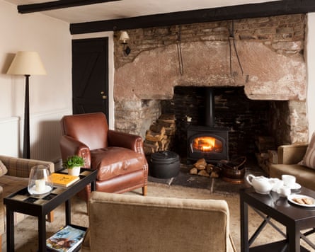 The lounge at Tudor Farmhouse