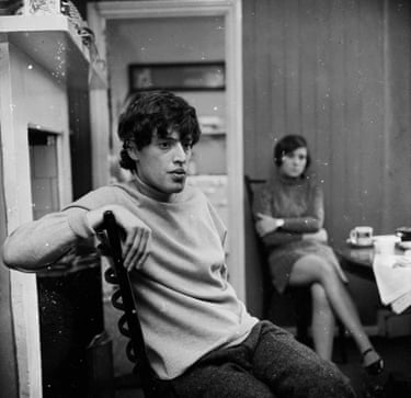 At home with his first wife, Josie, in 1967.