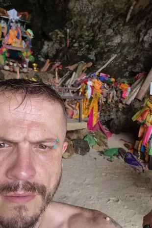 Jason Mark Lambert, 37